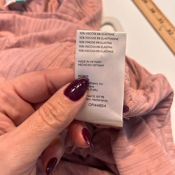 Anthropologie Pink Ribbed Off-The-Shoulder Long Sleeve Top Size 1X - Picture 5 of 9